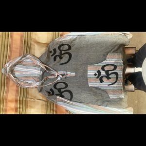 VINTAGE 100% Cotton woven hooded shirt